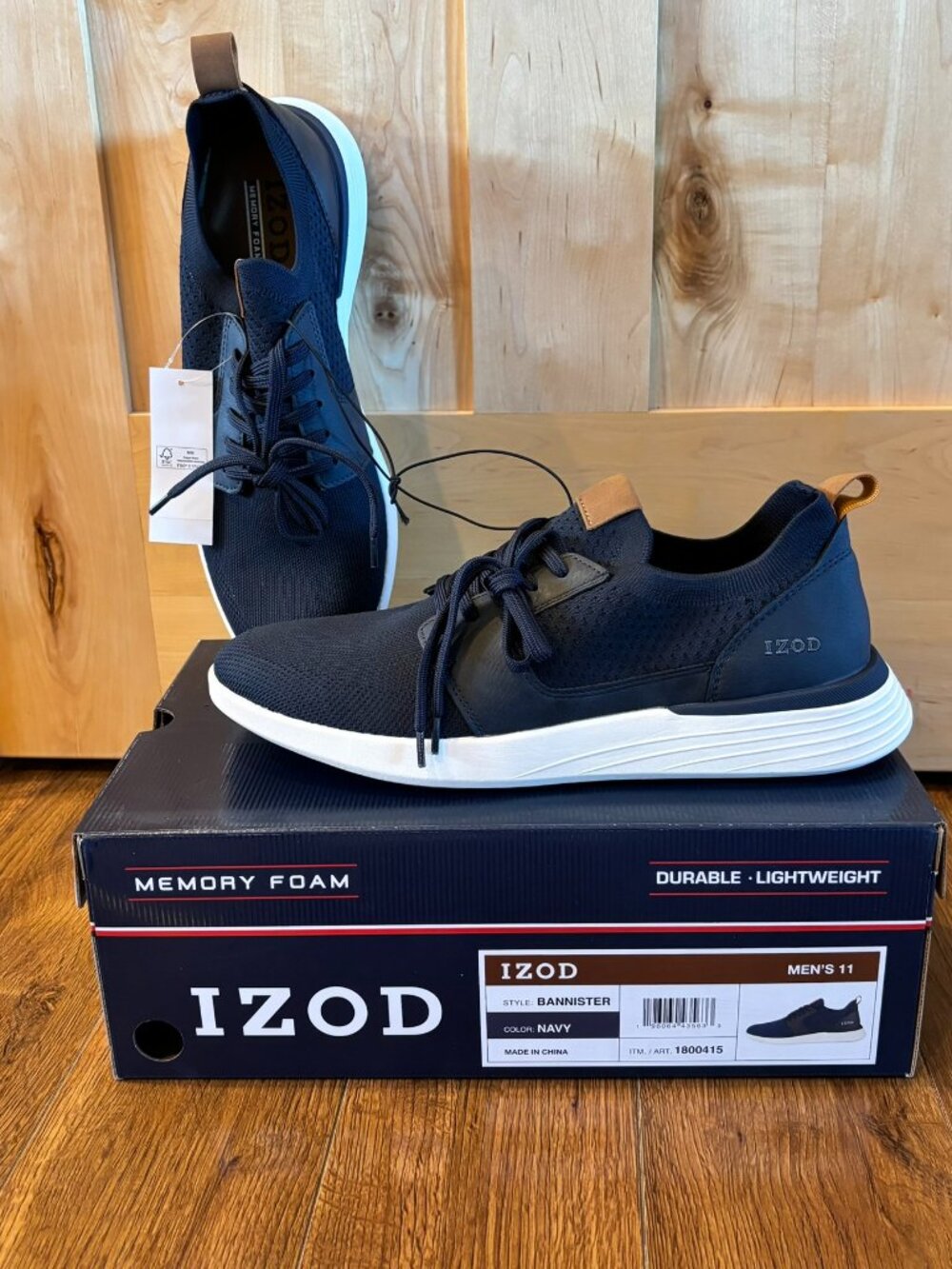New in Box Izod Bannister Men's Shoe Size 11 Navy Blue Comfort Memory Foam